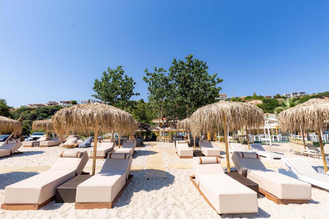 Limna Beach Afytos Exterior photo