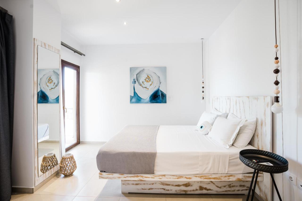Limna Beach Afytos Exterior photo